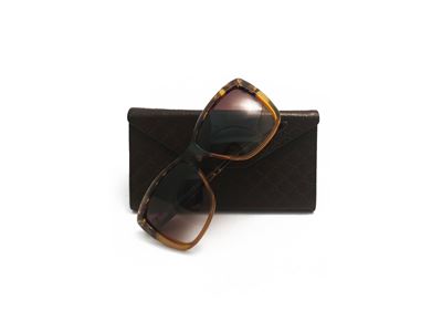 Gucci, Occhiali da sole in acetato tartarugato con custodia originale