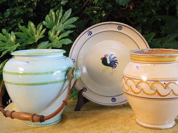 Due vasi in ceramica