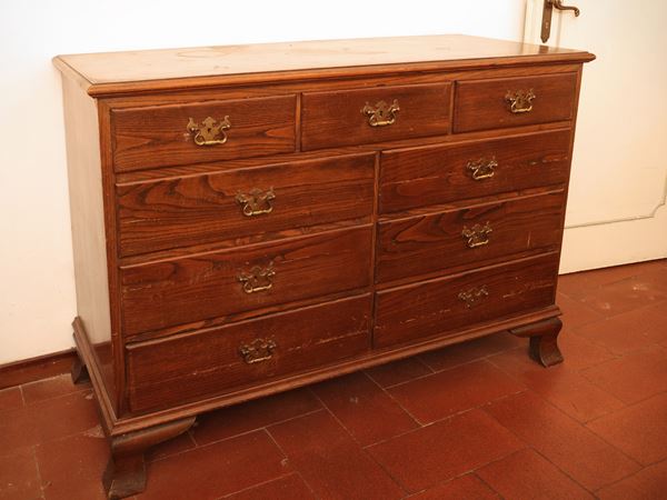 Soft wood chest of drawers