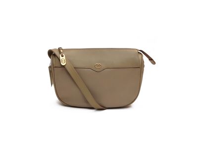 Gucci, Borsa a tracolla in pelle beige martellata e liscia con chiusura a cerniera