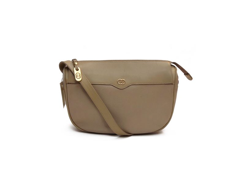 Gucci, Borsa a tracolla in pelle beige martellata e liscia con chiusura a cerniera