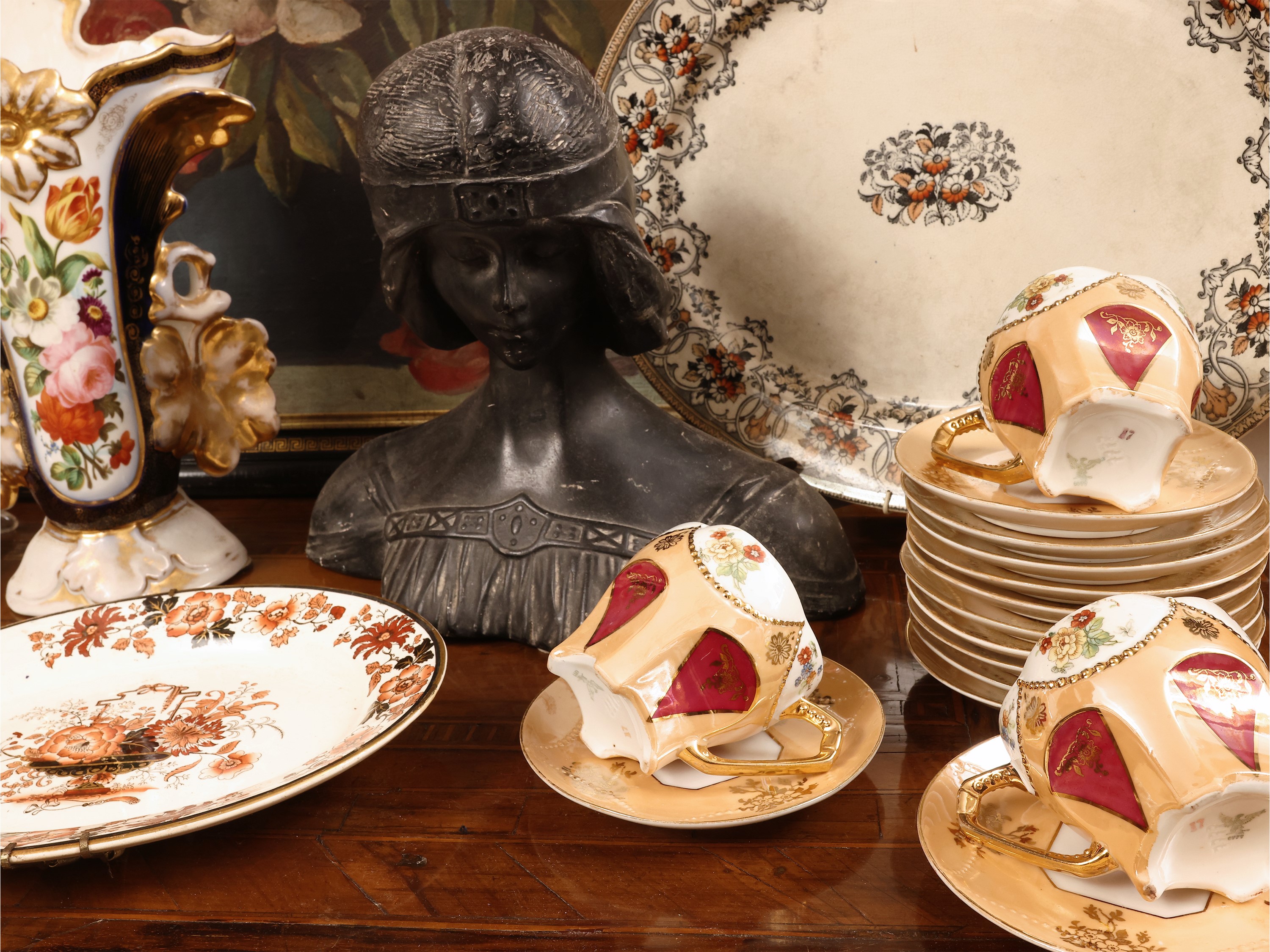 Villeroy & Boch, Miscellanea di accessori in terraglia e ceramica (salsiera, teiera, set di tazze...