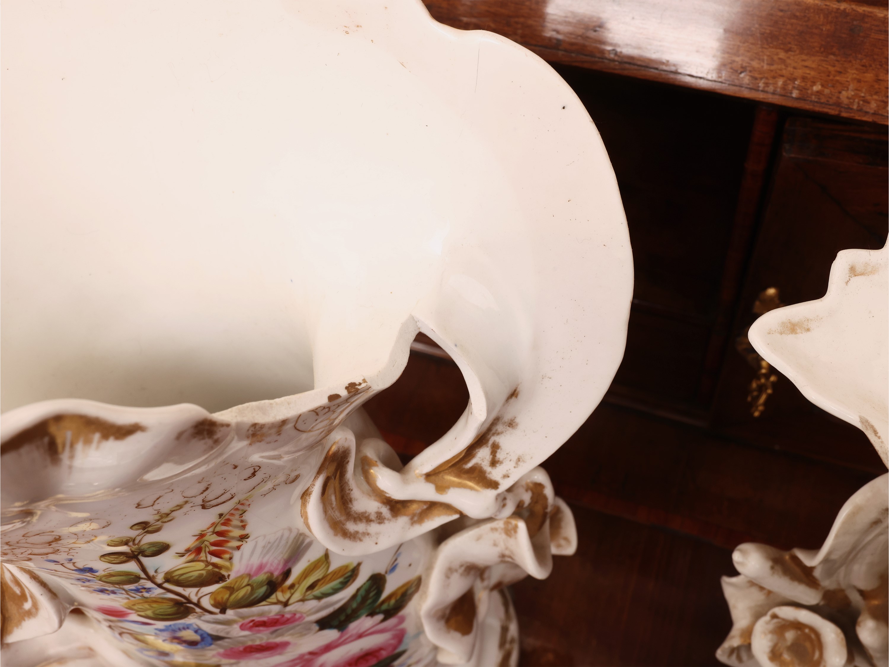 Articoli da curiosità d’epoca, accessori in porcellana e oggetti vari (XIX/XX secolo)
