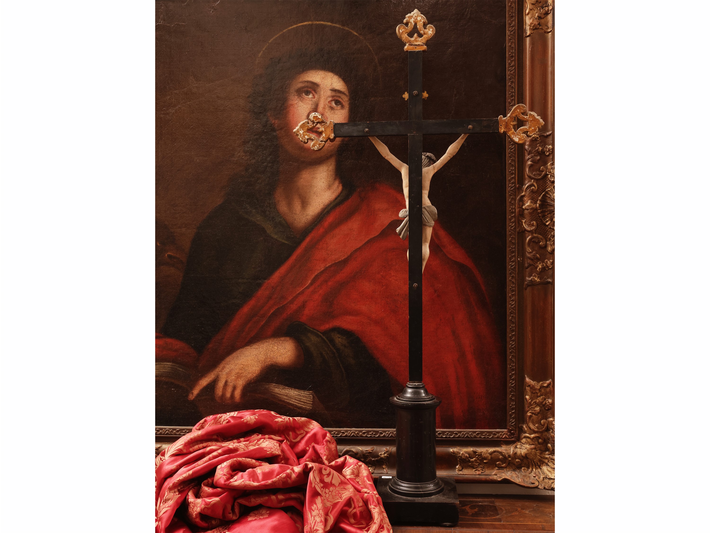 Croce astile, legno ebanizzato laccato e dipinto, XIX secolo
