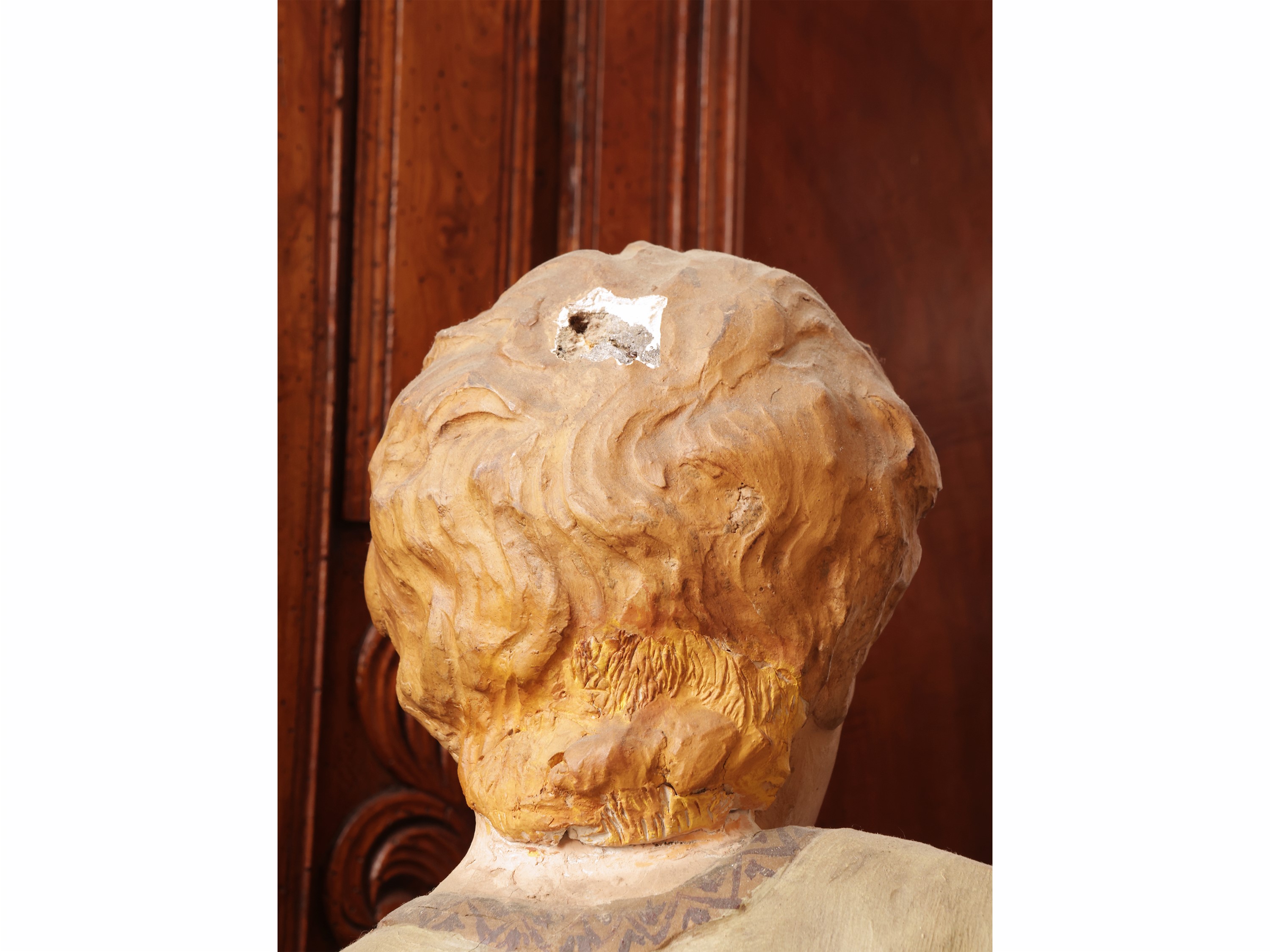 Scuola Francese del XIX Secolo - Madonna con Bambino, scultura in cartapesta policroma e oro