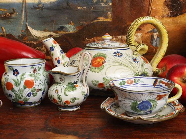 Glazed ceramic tea service, Cantagalli