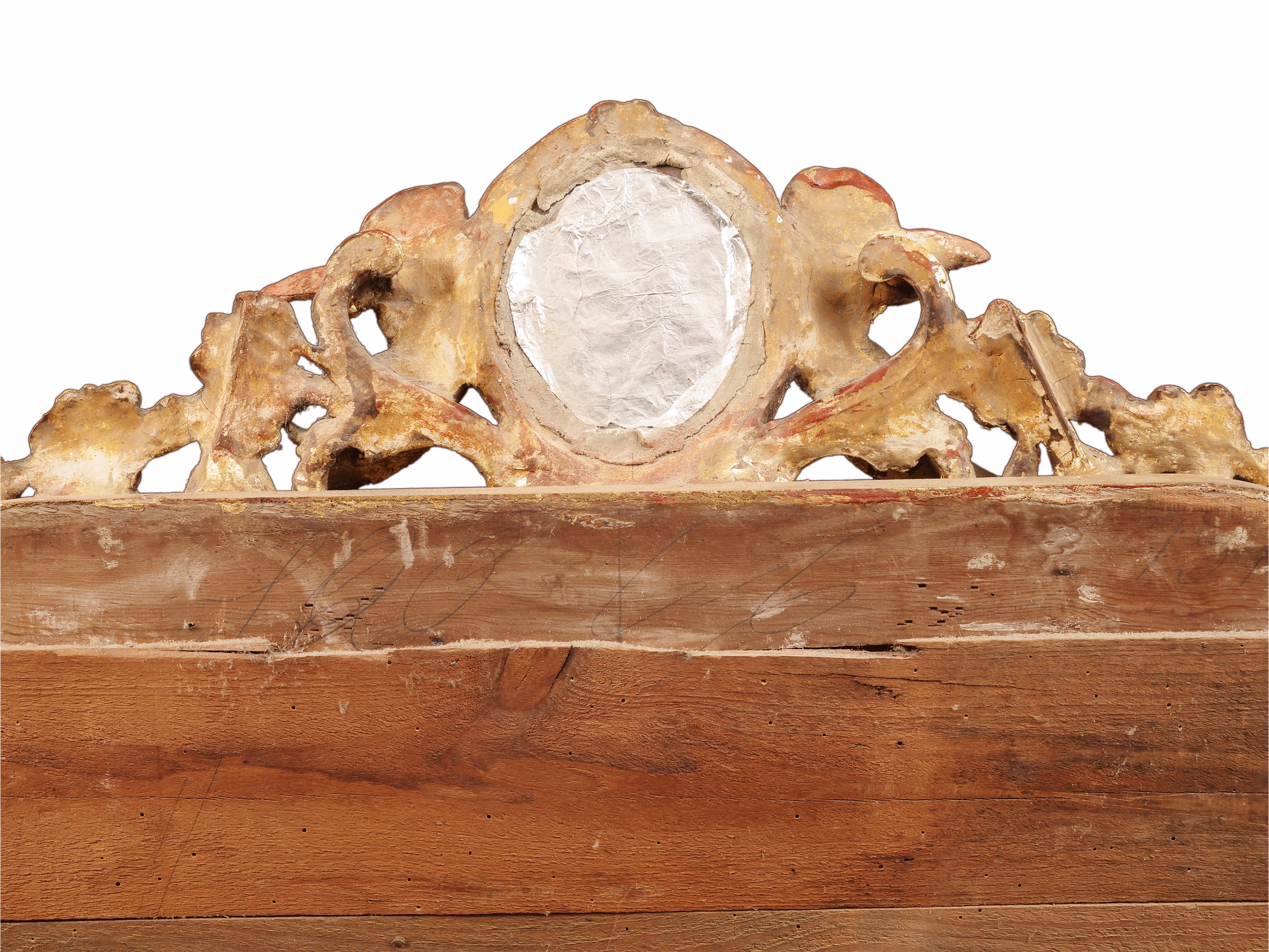Specchiera centinata, cornice in legno con pastiglia dorata, XIX secolo