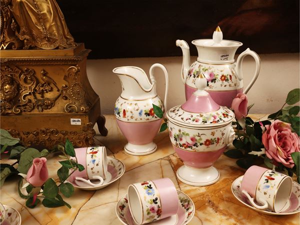Porcelain coffee service