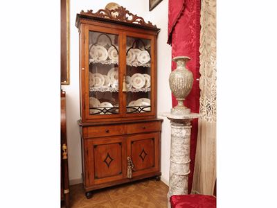 CREDENZA RUSTICA A DUE CORPI IN CILIEGIO, metà XIX secolo