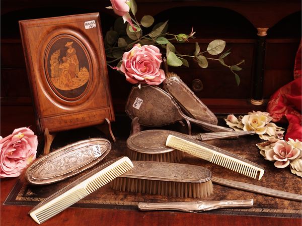 Set da toilette, anche in argento