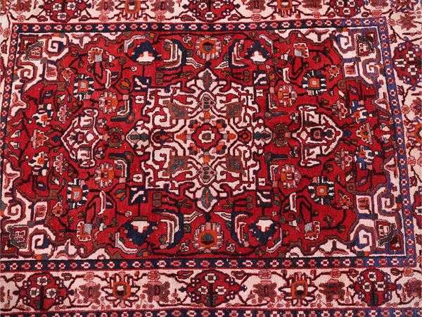 Nain carpet