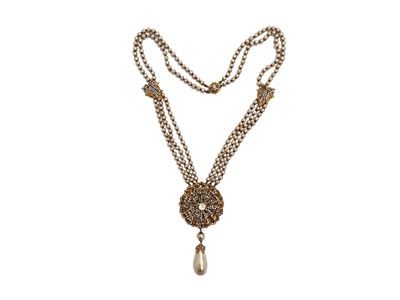 Miriam Haskell, Lunga collana in perle barocche con pendente