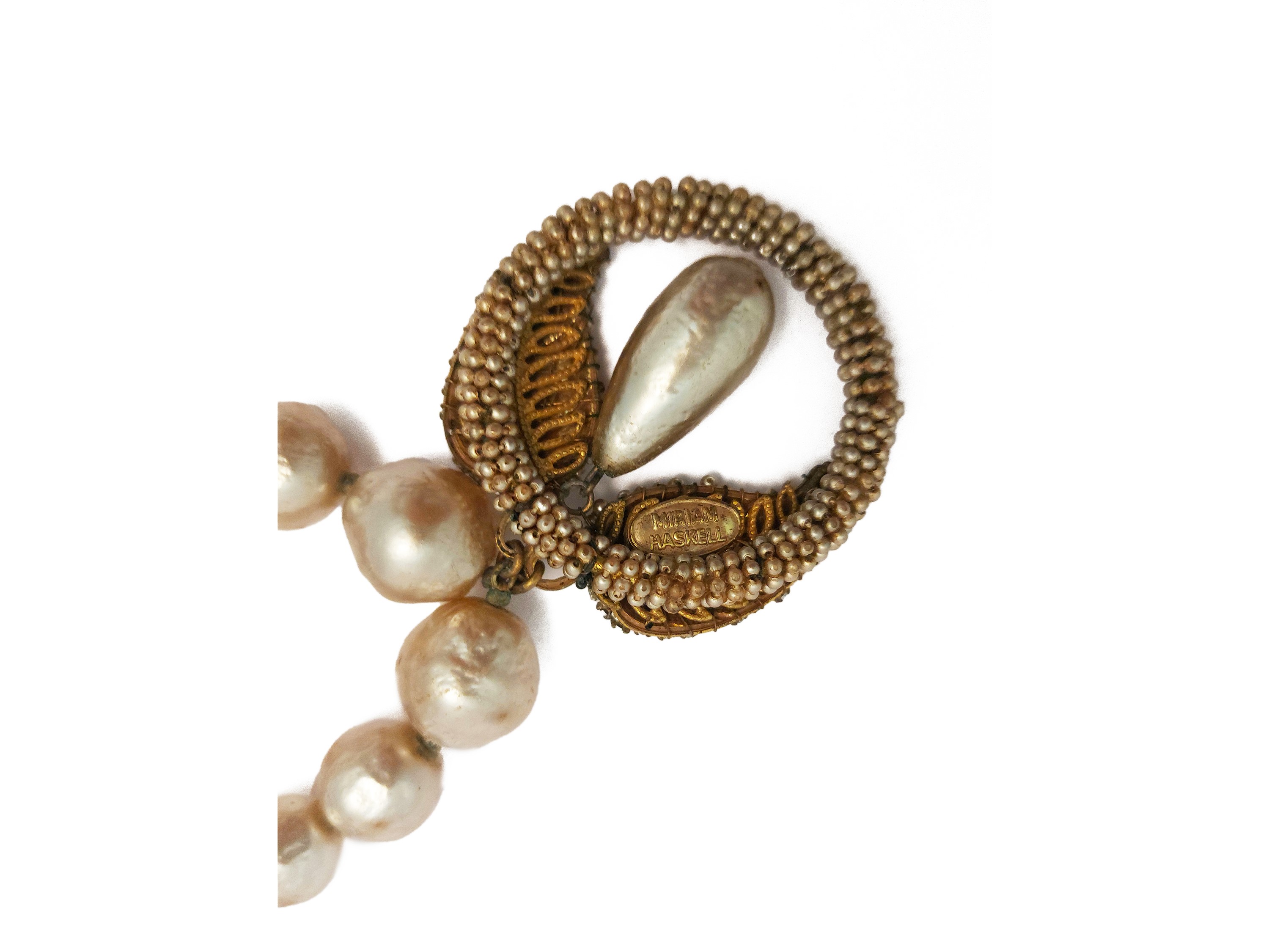 Miriam Haskell, Collana in perle barocche degradé con pendente
