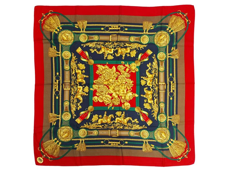 Daks, Foulard in seta con motivo floreale ed equestre