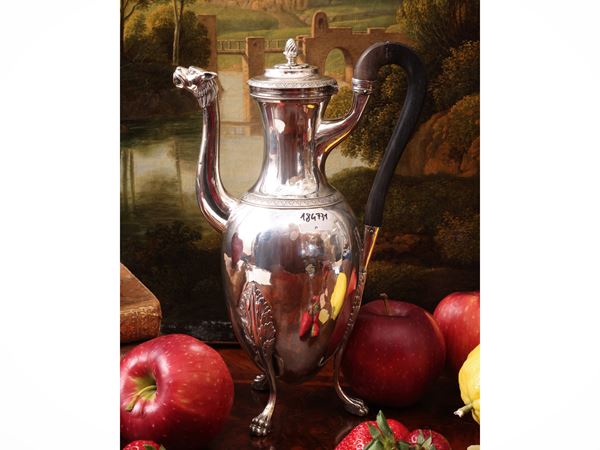 Coffee pot in 950 silver