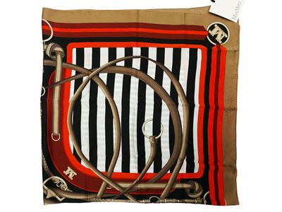 Max Mara, Grande foulard in seta, cm 128x132
