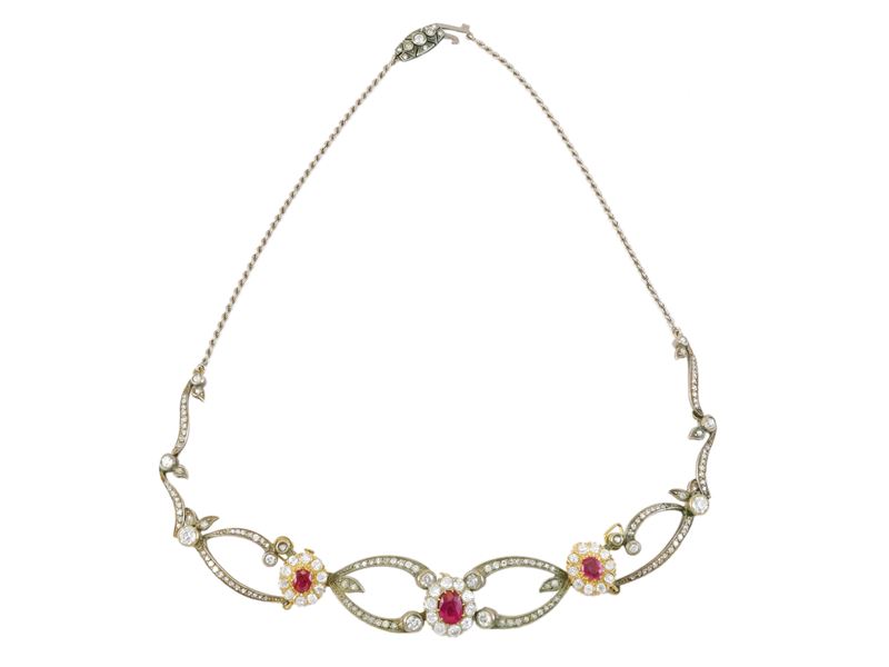 Collana girocollo in oro giallo, argento, diamanti e rubini