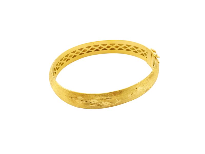 Bracciale a cerchio rigido in oro giallo