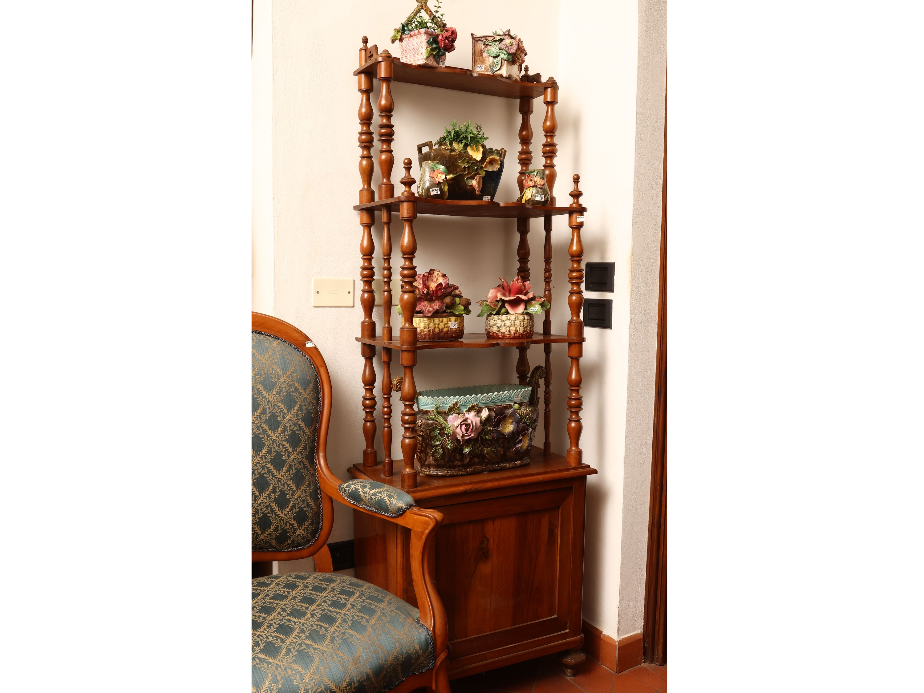 Etagere-libreria in ciliegio