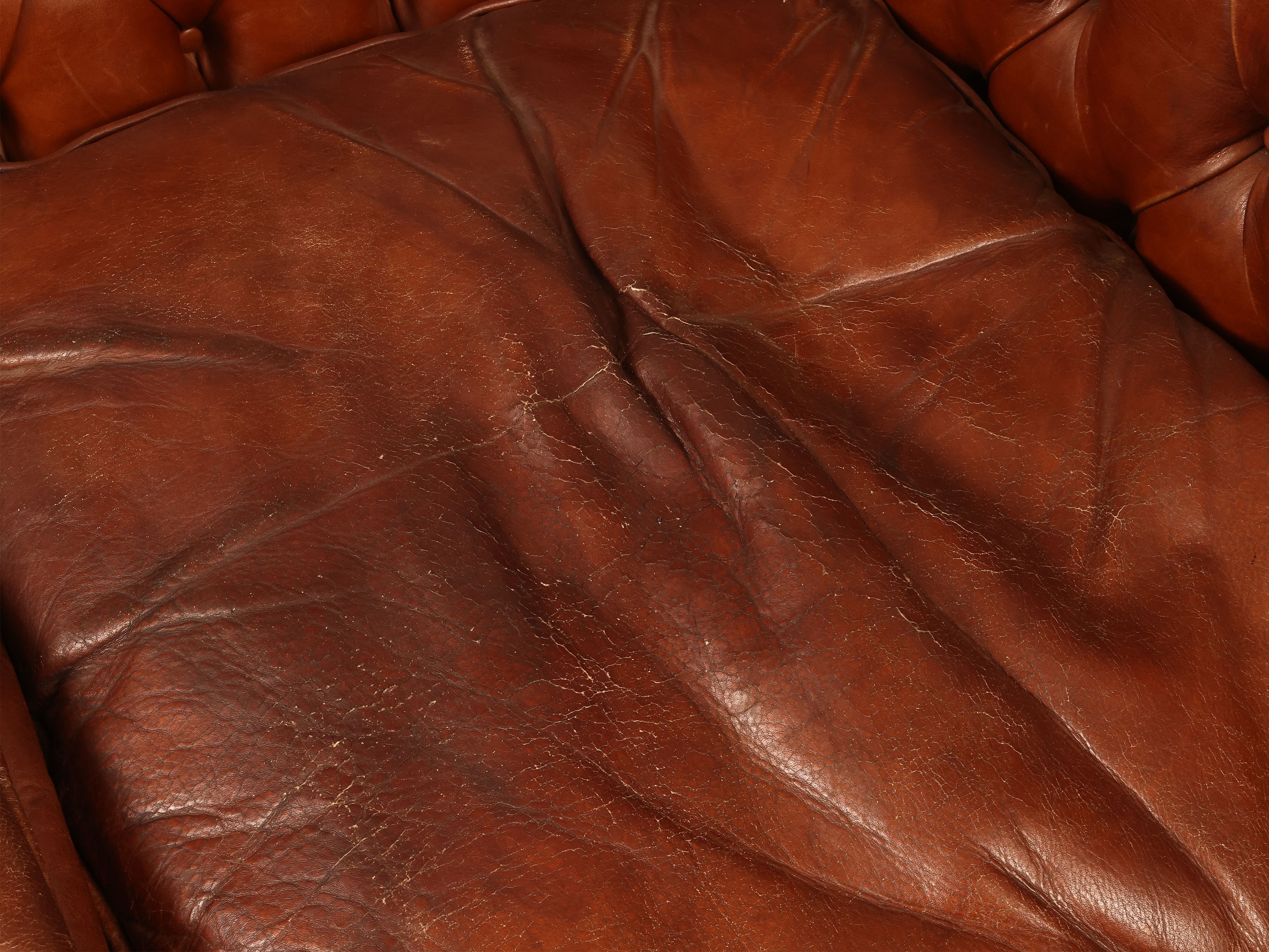 Divano Chesterfield a due posti in cuoio ecologico