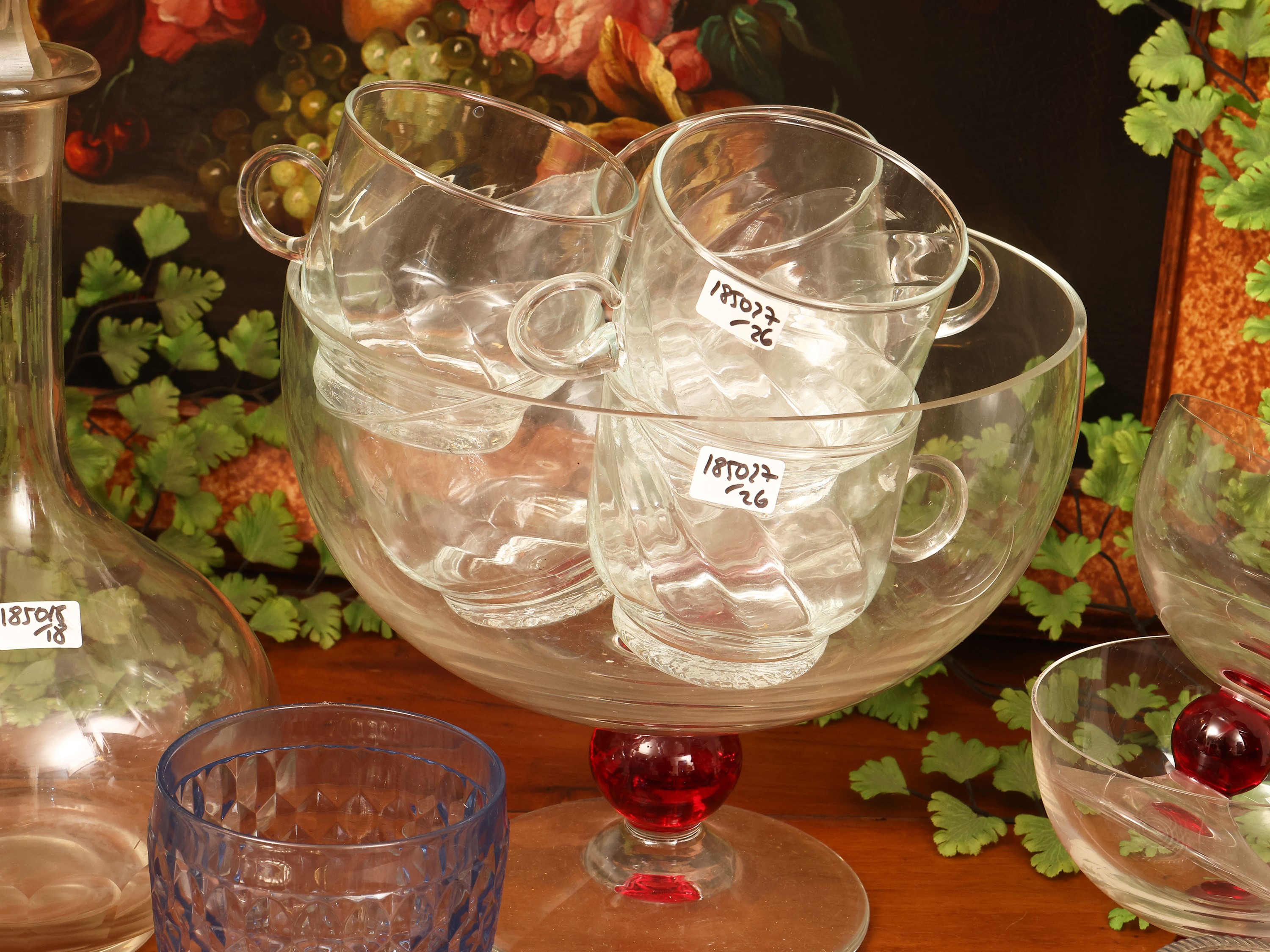 Miscellanea di accessori da drink, comprende boule, tazze e bicchieri di varie dimensioni