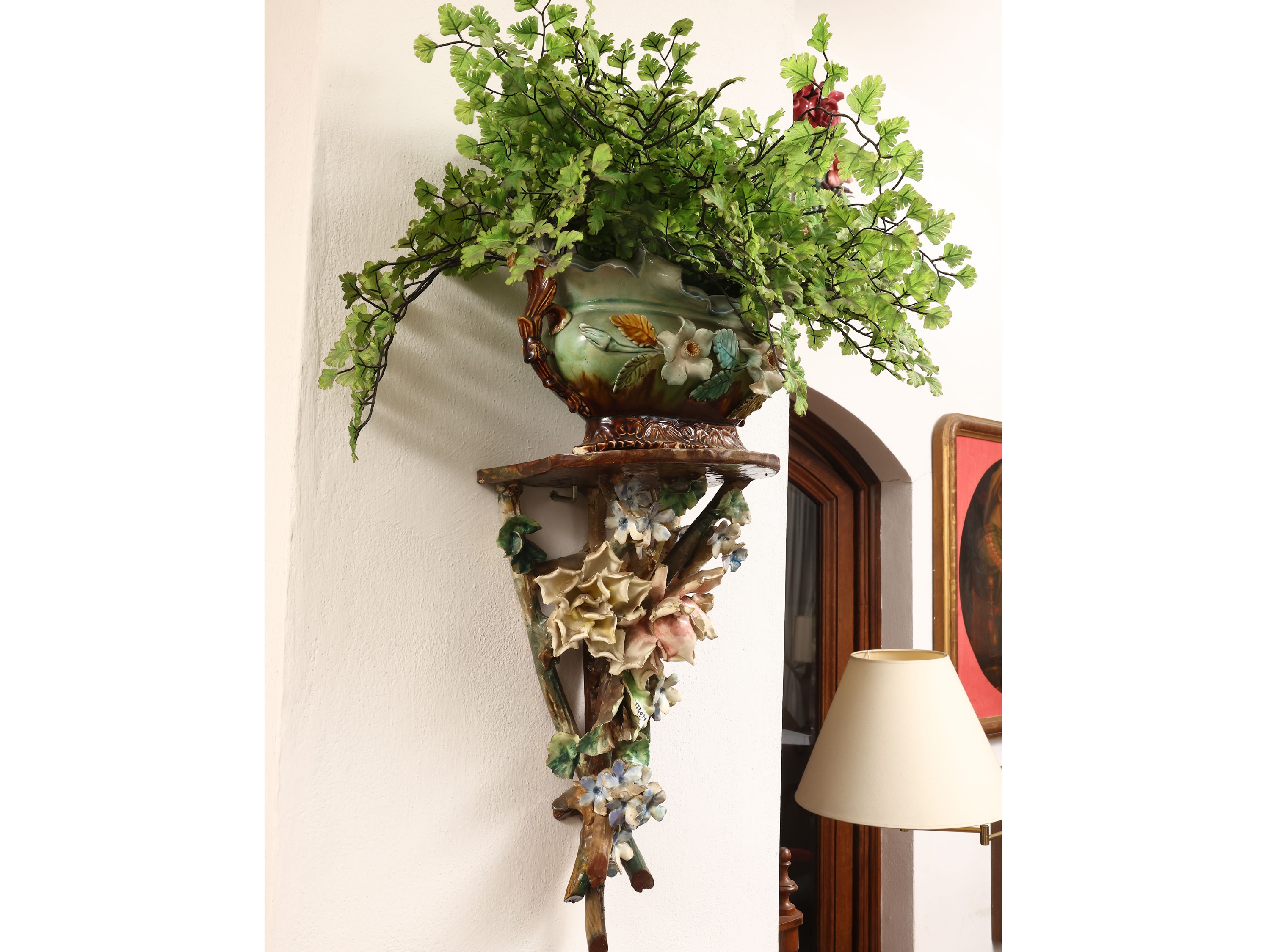 Mensola floreale in ceramica policroma