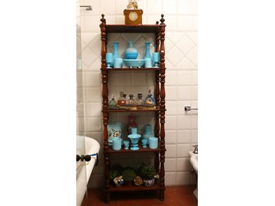Etagere in noce, metà del XIX secolo