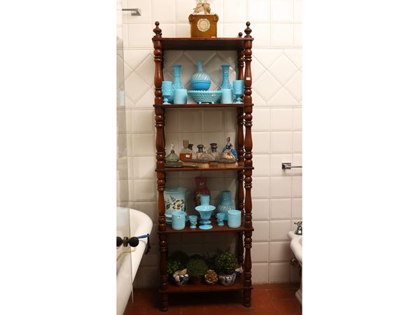 Etagere in noce