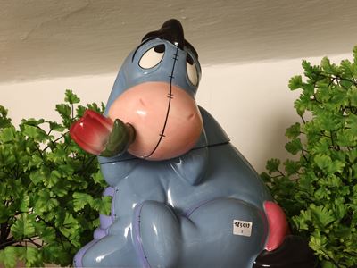 Disney Store, Biscottiera Ih-Oh, Winnie the Pooh in gres policromo