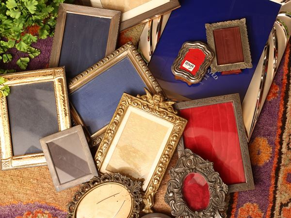 Assortimento di cornici d'epoca da fotografie
