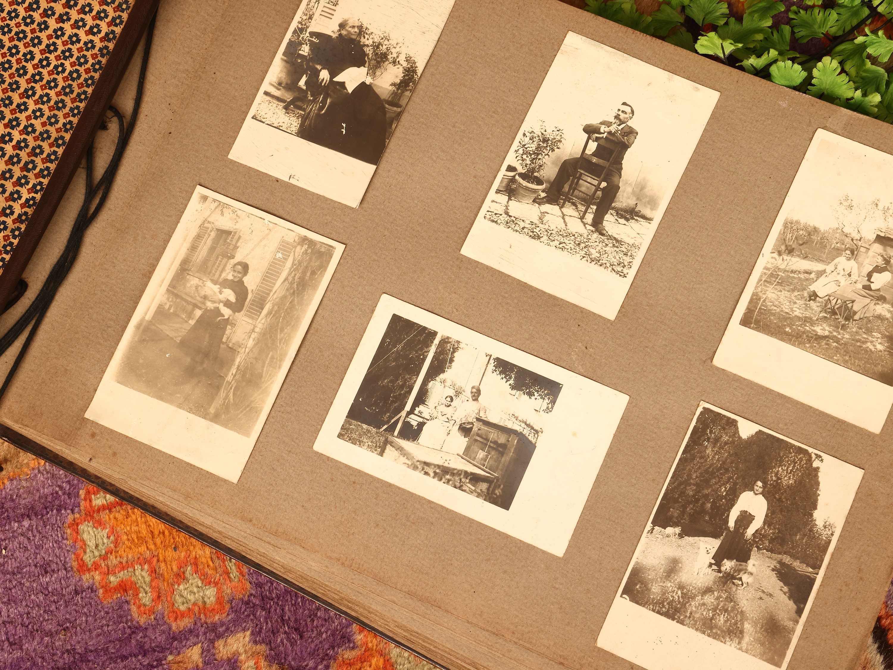 Album Contenente Fotografie Vintage