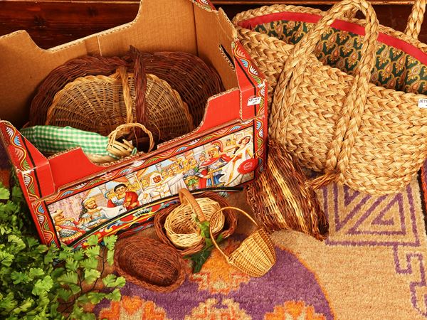Assortimento di cesti in vimini