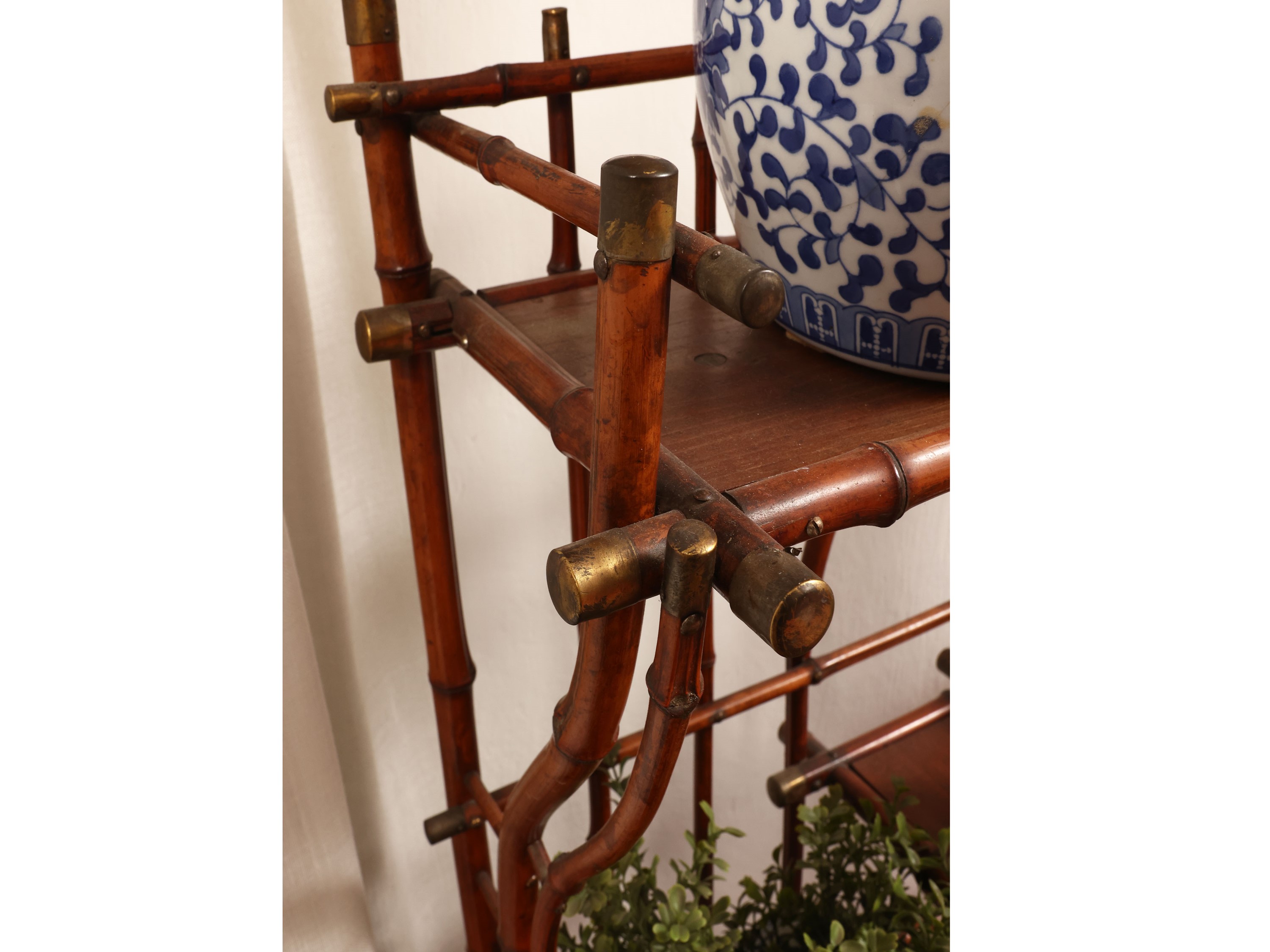 Due complementi di arredo