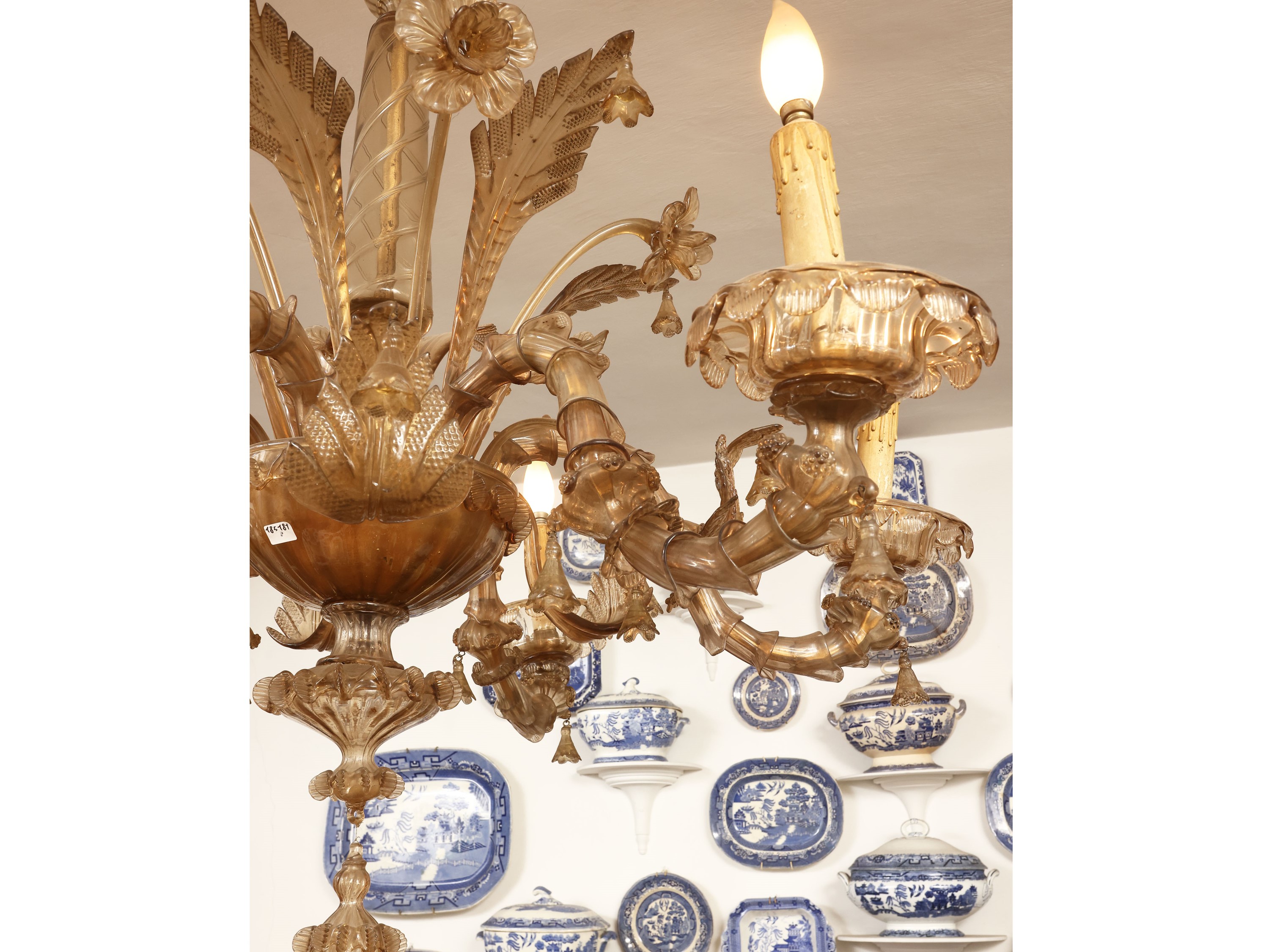 Lampadario in vetro soffiato di Murano, h 110 cm, diam 95 cm