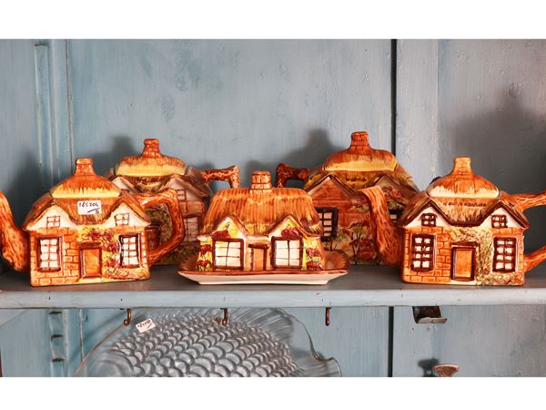Set di curiose teiere