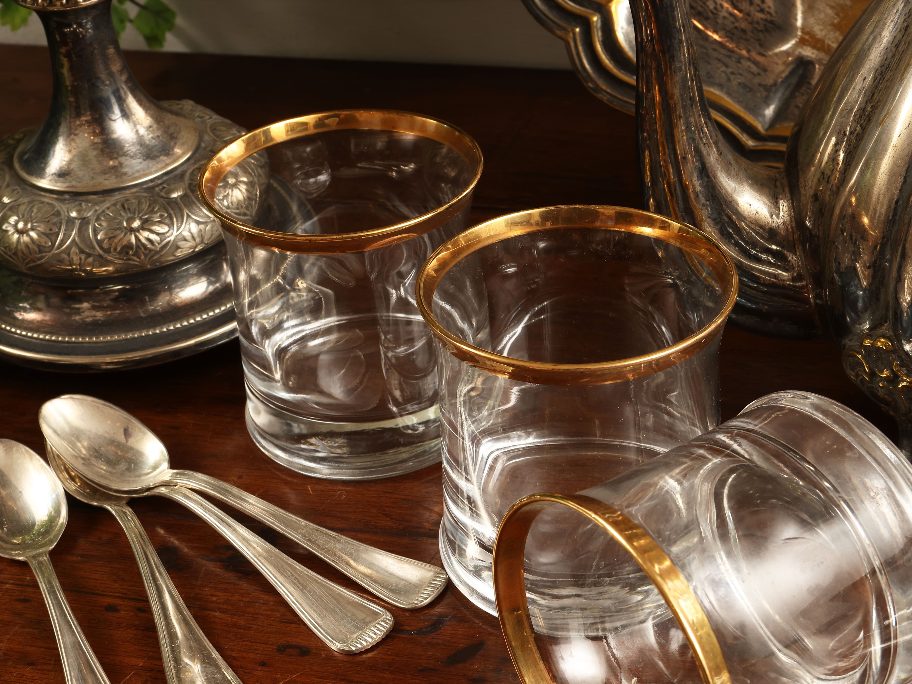 Accessori da brunch, set di vassoi e bicchieri