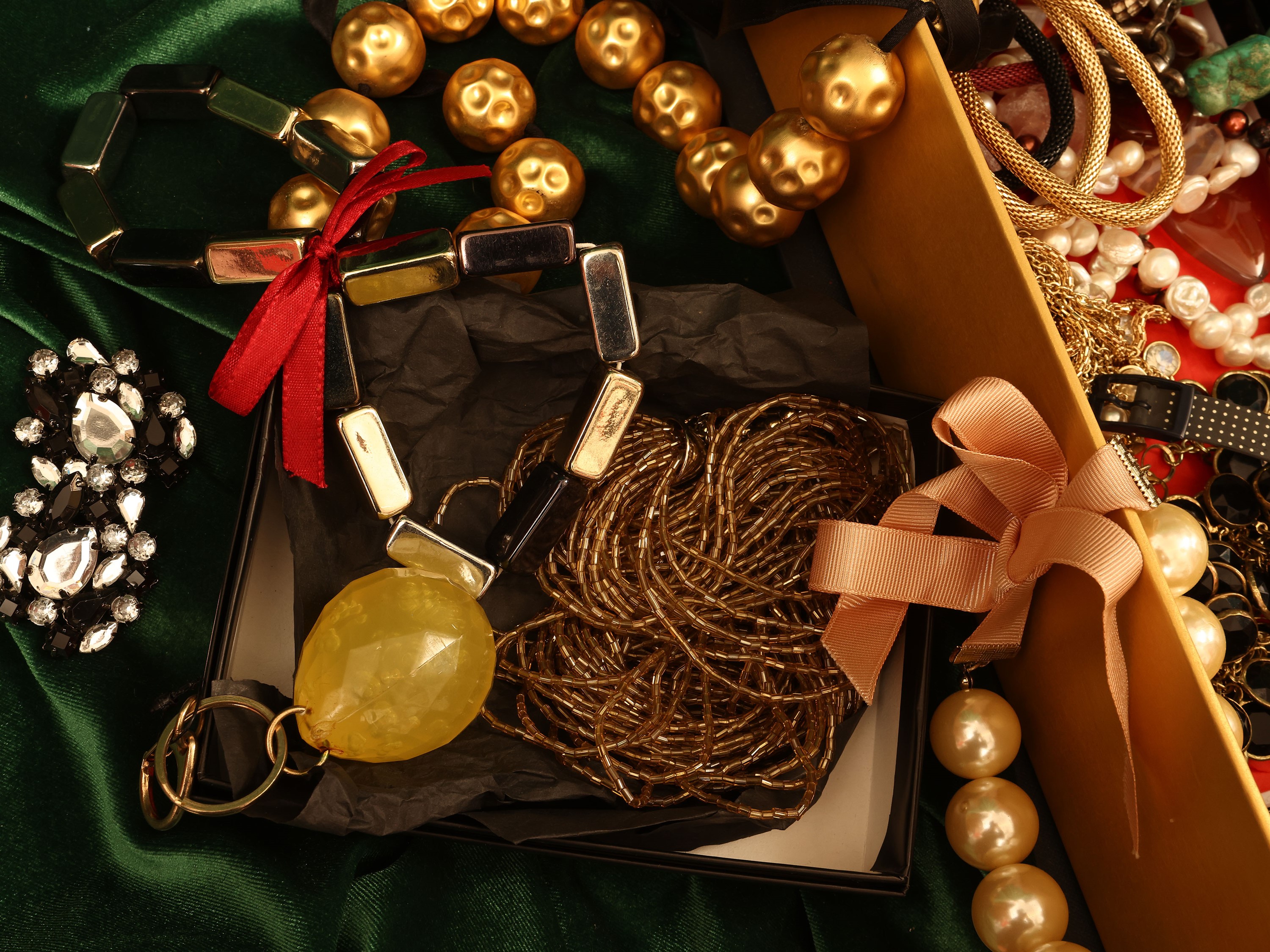 Grande Lotto di Bijoux