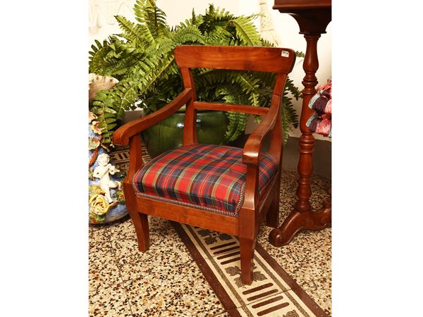 Poltroncina da bambino in ciliegio