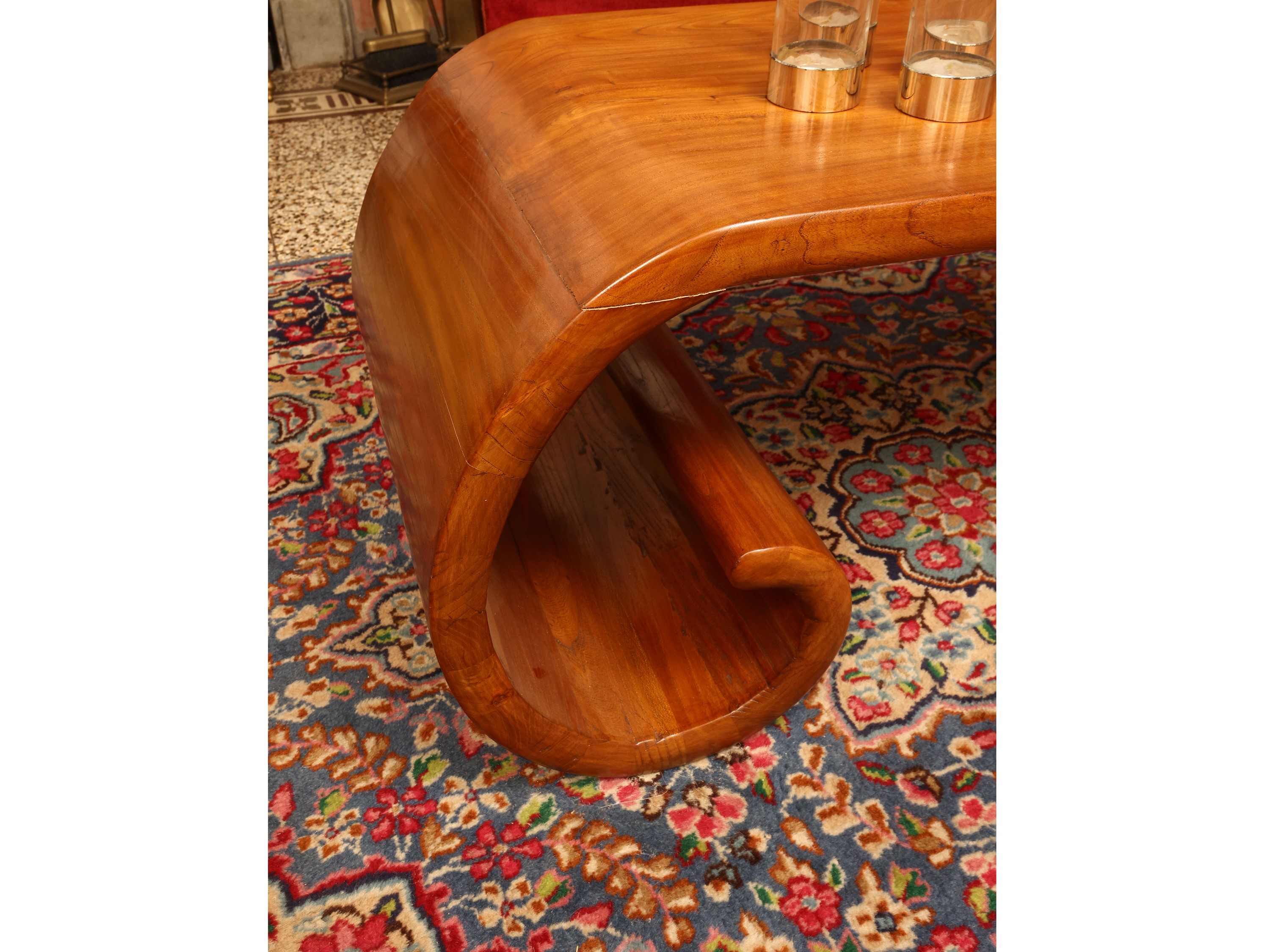 Tavolino basso da salotto in ciliegio