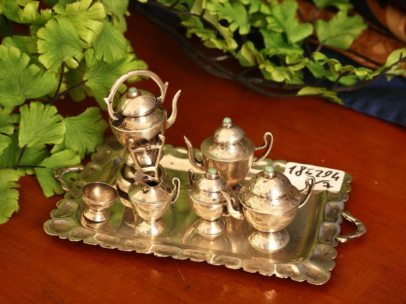 Set da tè e caffèin miniatura in argento sterling