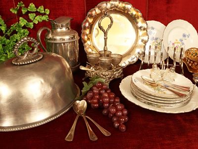 Servizio da brunch, porcellana tedesca con decorazione floreale e accessori in metallo argentato