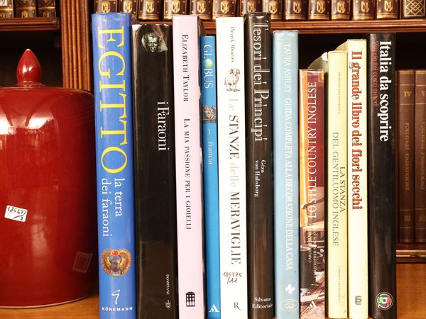 Libri d'Arte  - Asta Stravaganze fiorentine: tra fiaba e collezionismo - Maison Bibelot - Casa d'Aste Firenze - Milano
