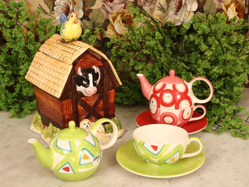 Accessori in ceramica, scatola a foggia di casetta
