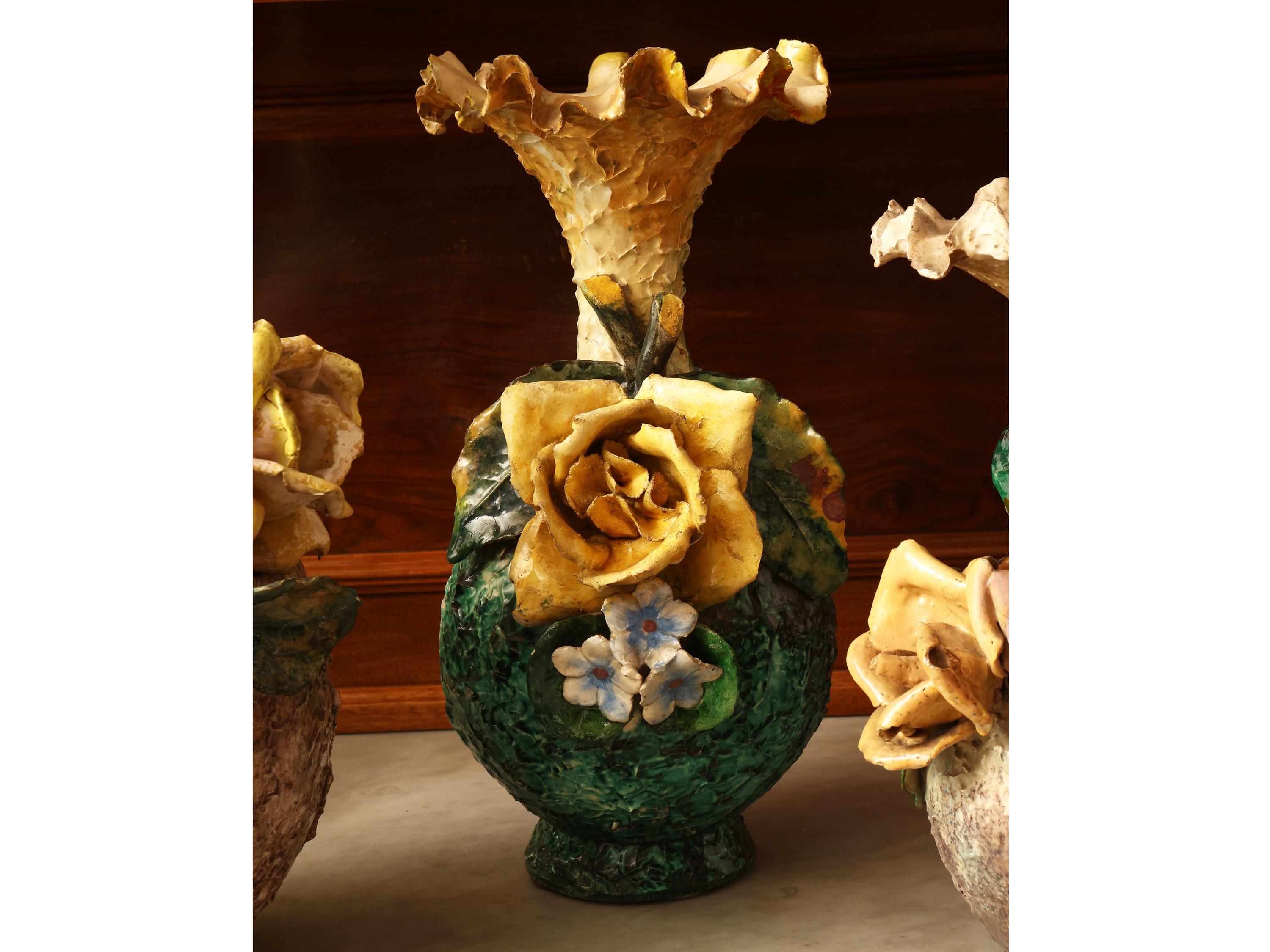 Tre Vasi Barbotine in Ceramica Policroma