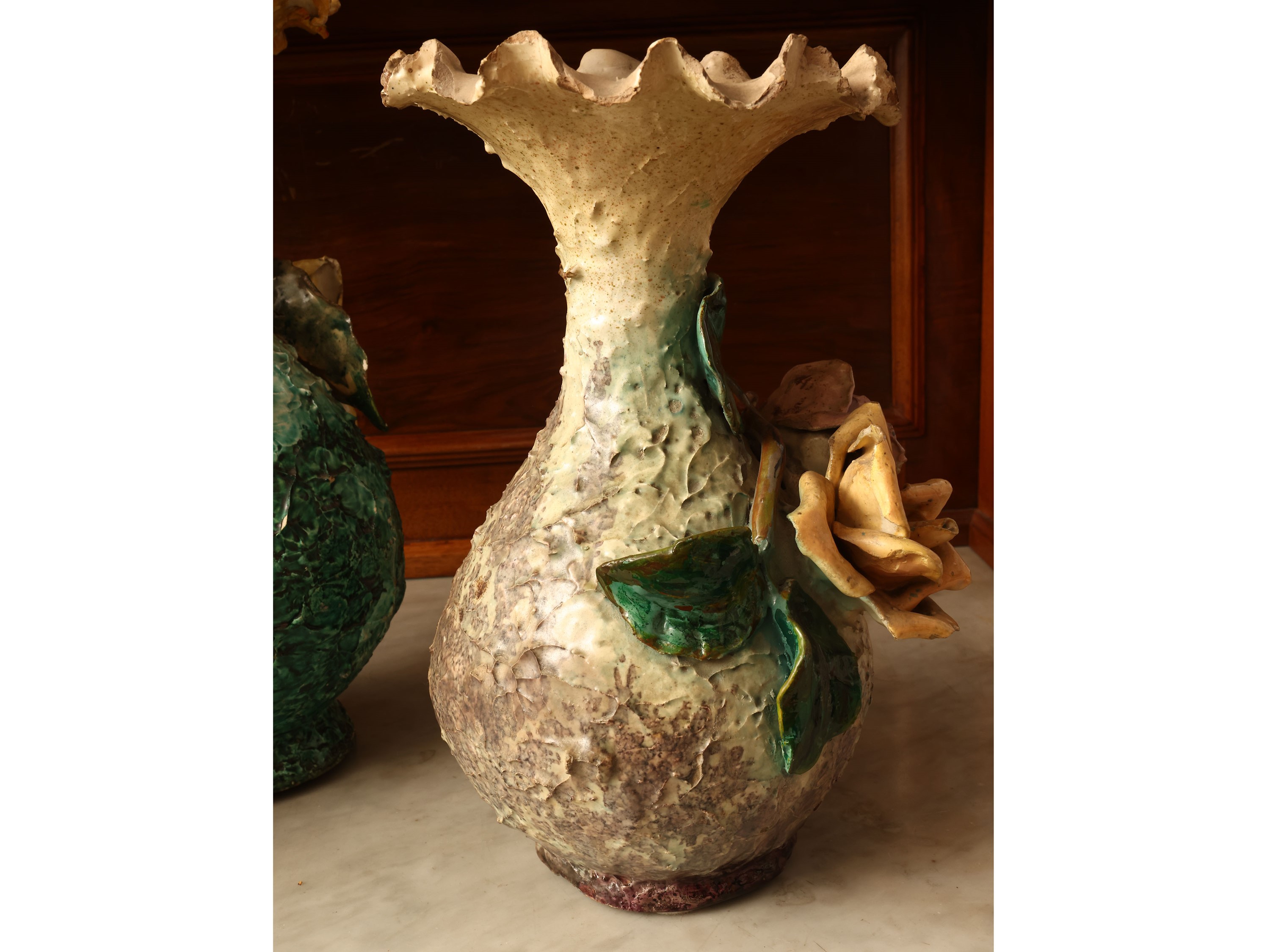 Tre Vasi Barbotine in Ceramica Policroma
