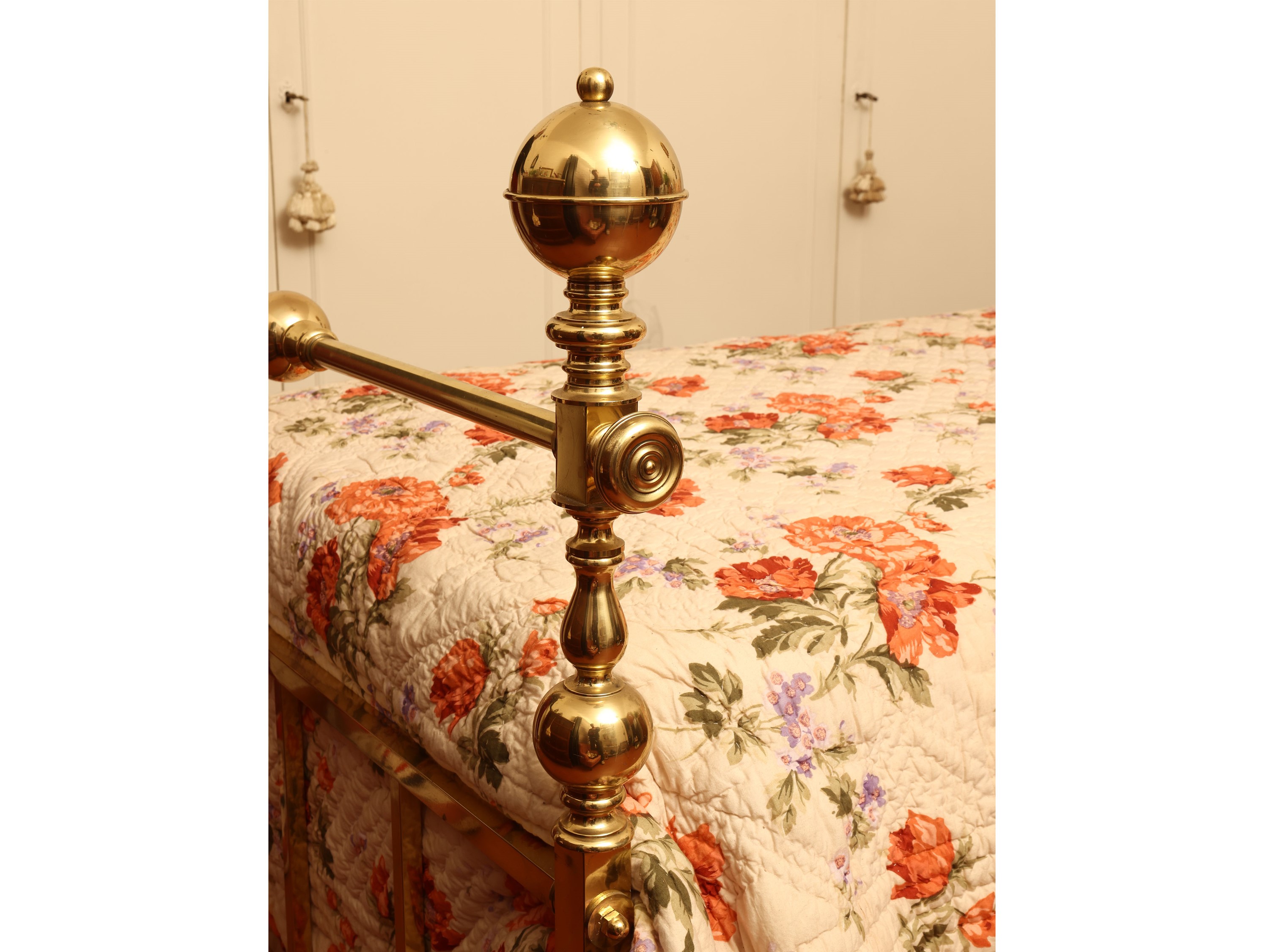 Letto singolo in ottone