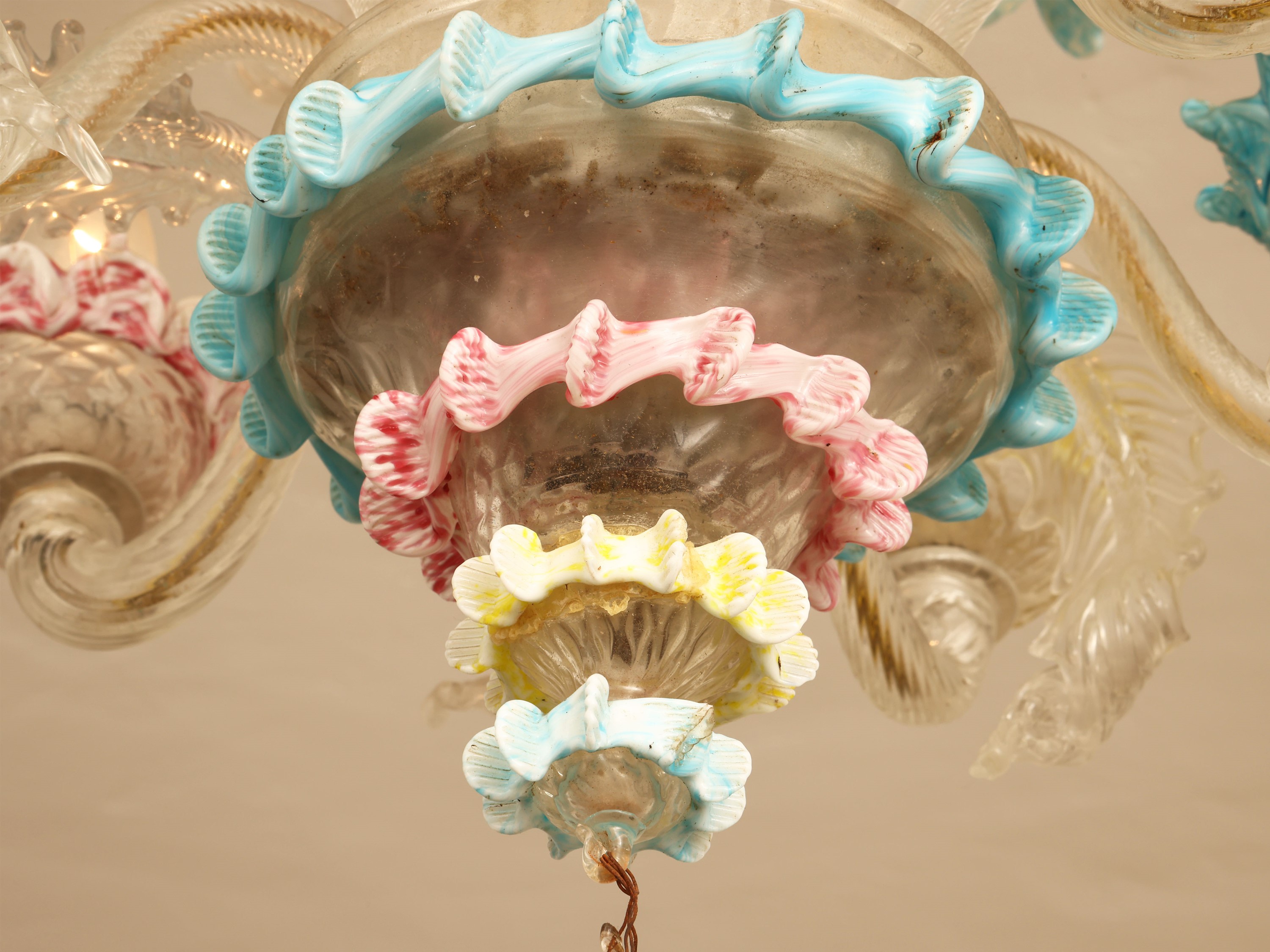 Lampadario in vetro di Murano, h 55 cm, diam 40 cm