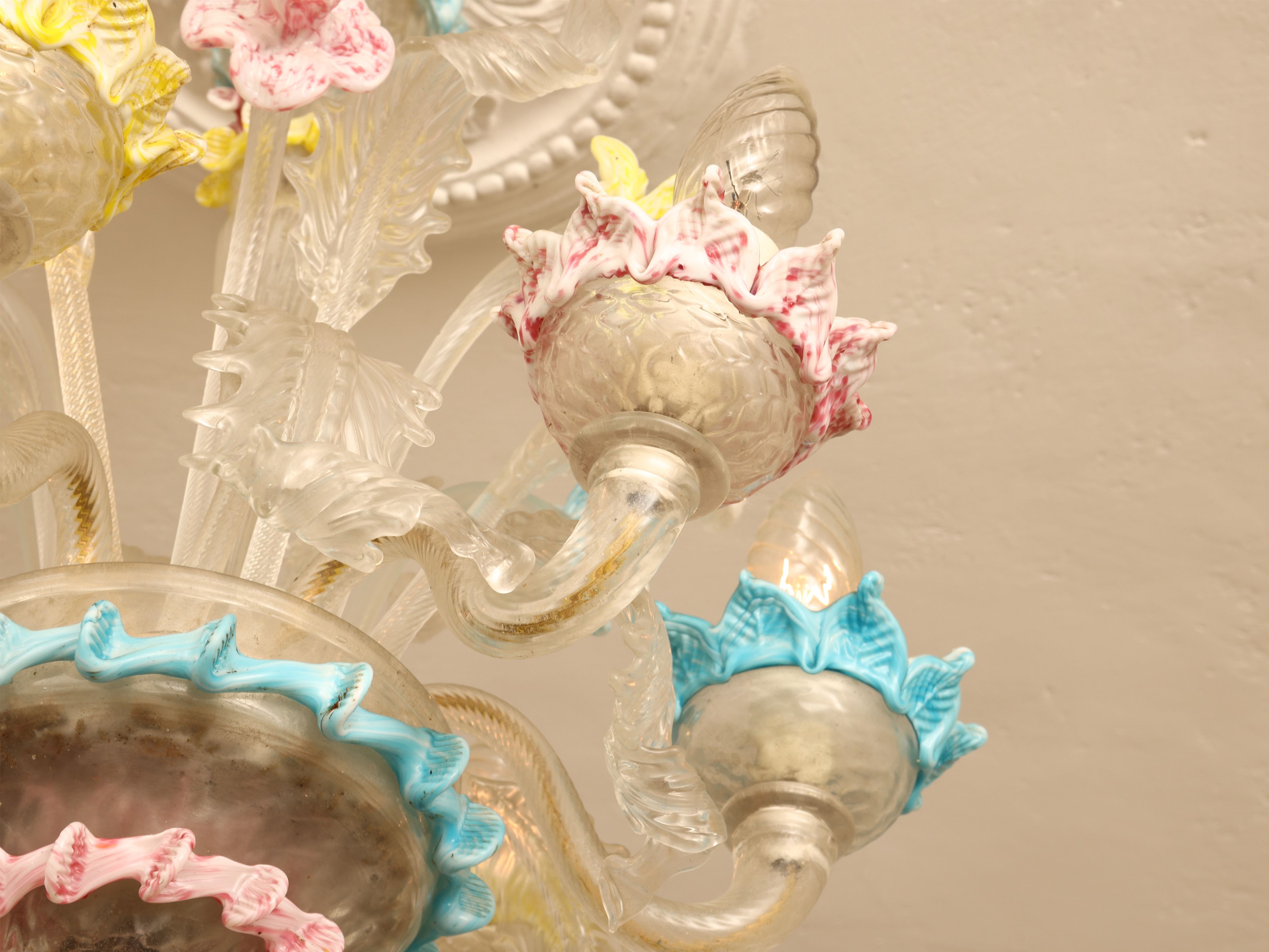 Lampadario in vetro di Murano, h 55 cm, diam 40 cm