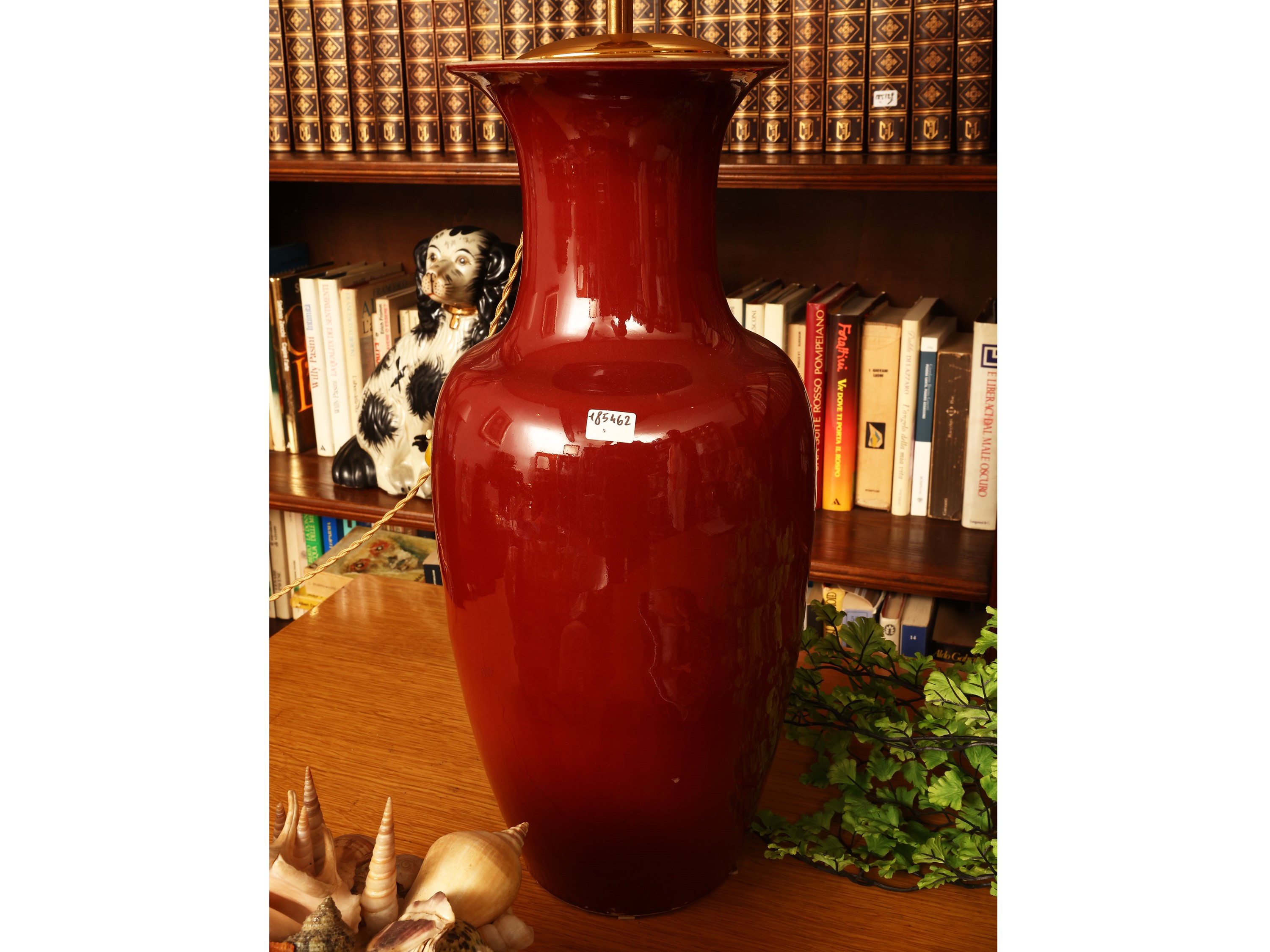 Grande vaso in porcellana color sangue di bue