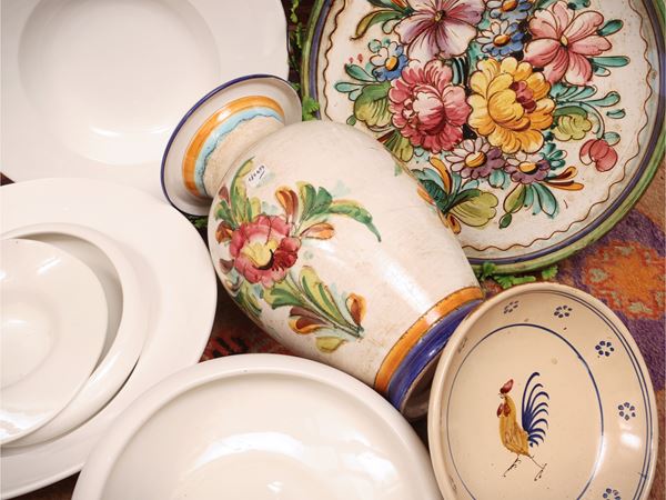 Assortimento di ceramiche